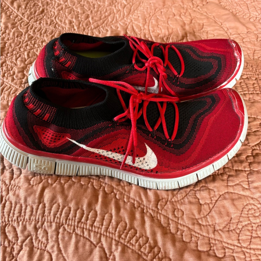 Vintage Nike Free Running Shoes